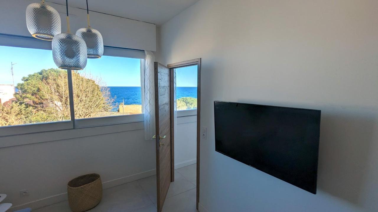 Superb Apartment With Sea View, 200M From Beach San-Martino-di-Lota Kültér fotó